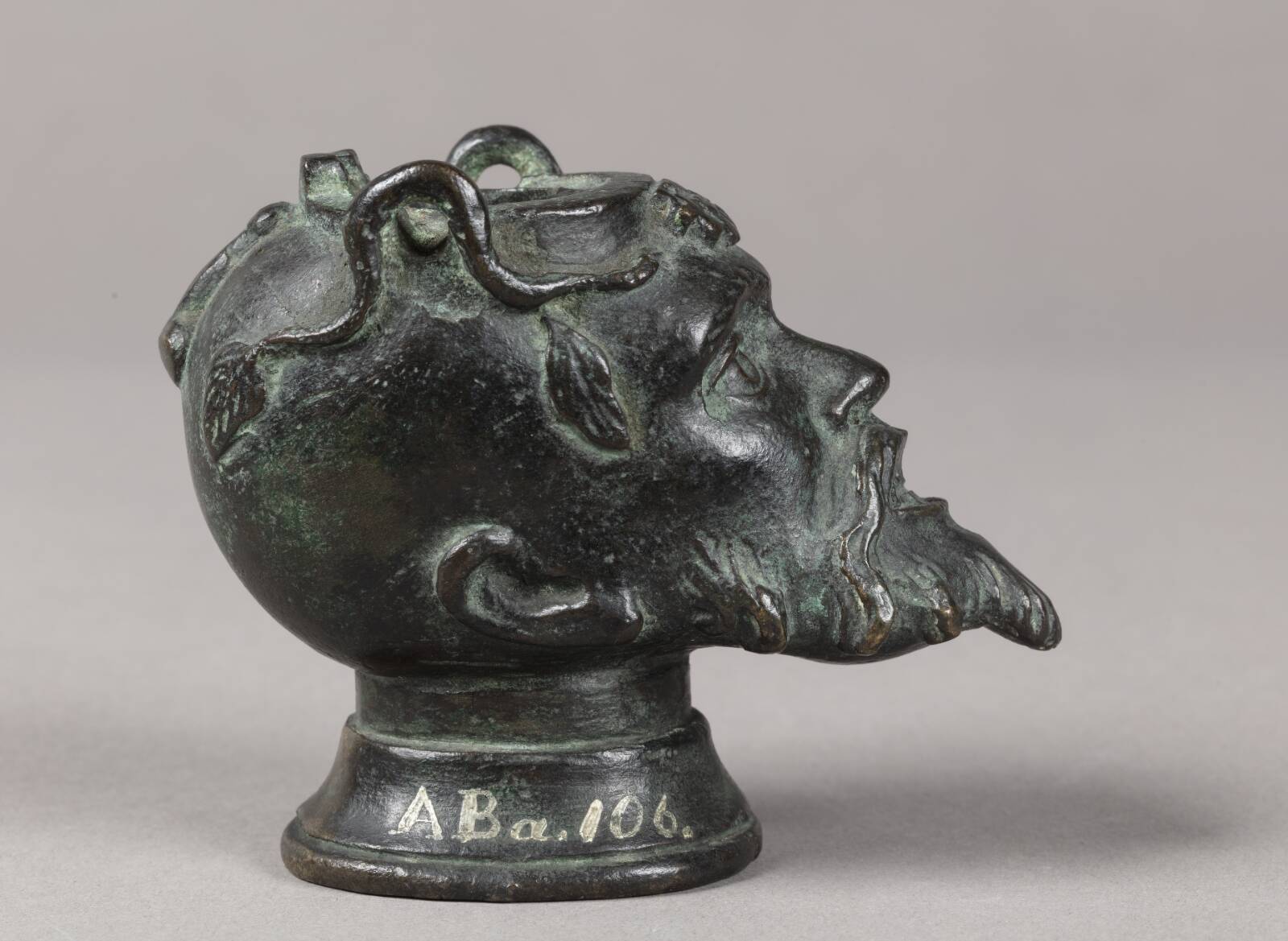 Olielampe. Satyrhoved(?), Ubekendt, 1500-1525
