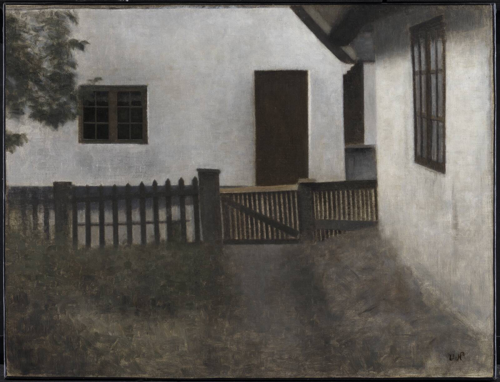 Husgavle. Frederiksværk. Sommer., by Vilhelm Hammershøi, 1904