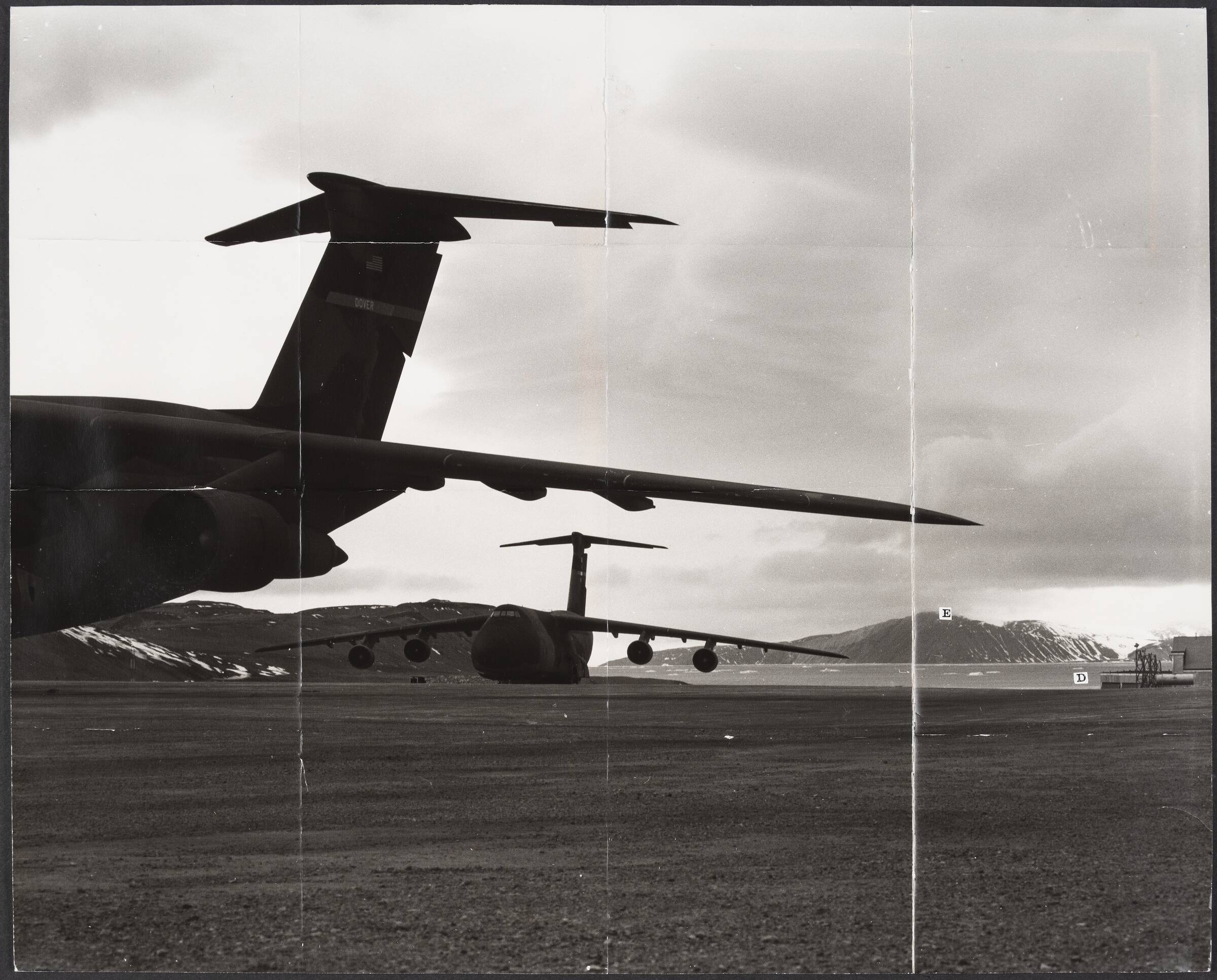 Uden titel (Thule Air Base), Pia Arke, 1992-1993