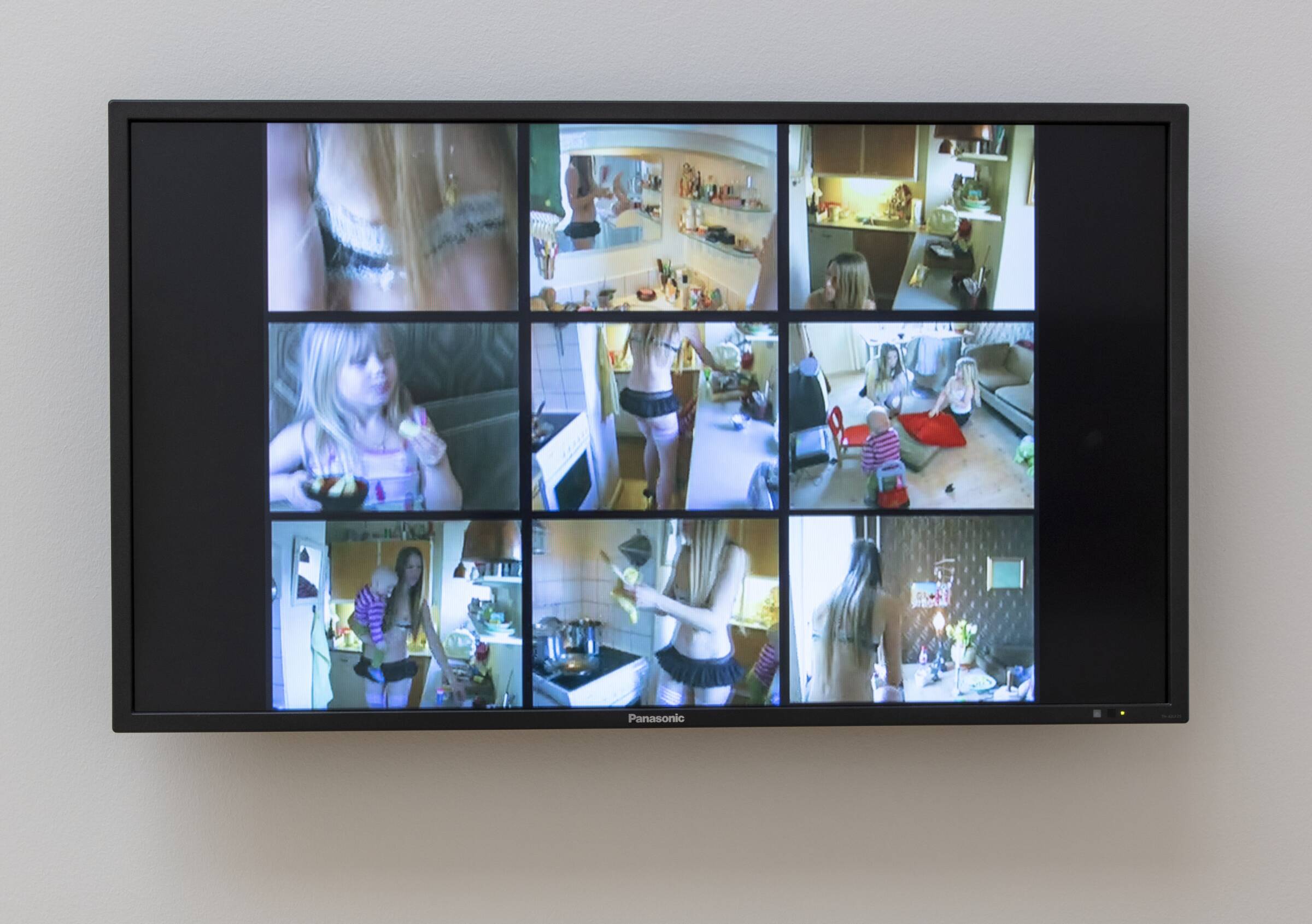 Exotic Lovelife of A Single Mother, Suzette Gemzøe, 2007