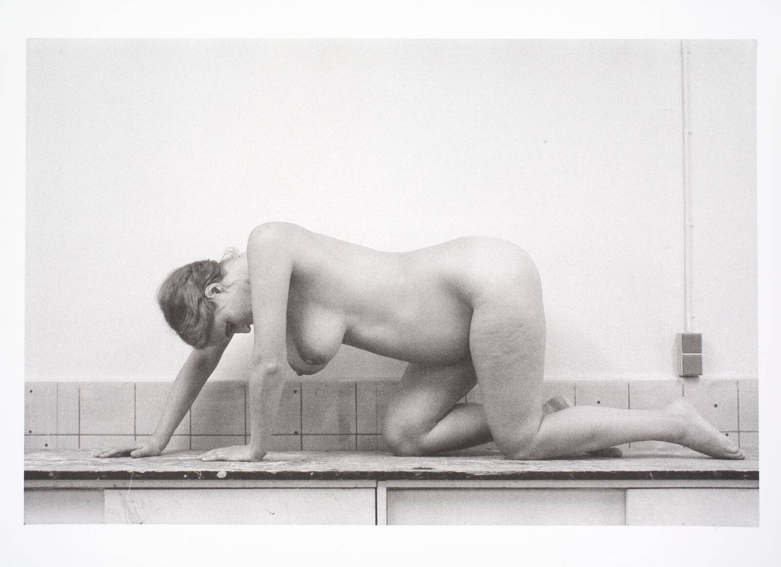 Omstændigheder, Kirsten Justesen, 1973