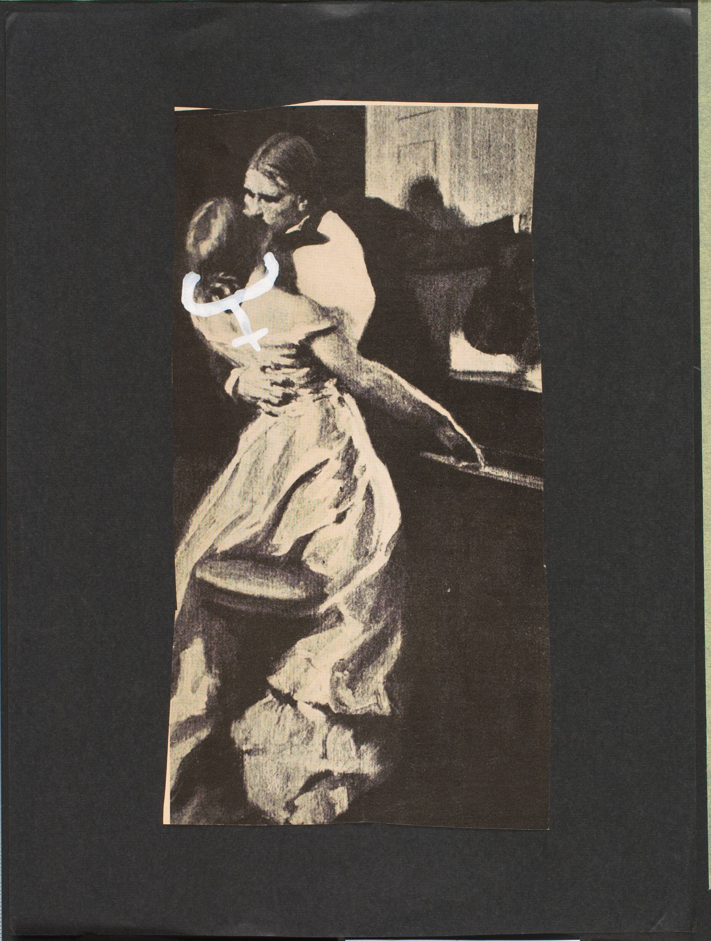 Udklip på papir med kvindetegnet, Lene Adler Petersen, 1974
