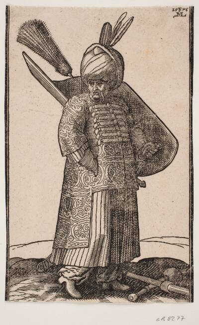 Stående tykmavet soldat, med h. hånd i lommen, vendt mod h.; to fjer i turbanen; ved v. side sværd, på v. arm skjold med fjerbusk; på jorden foran ham ligger stridskølle og lanse over kors