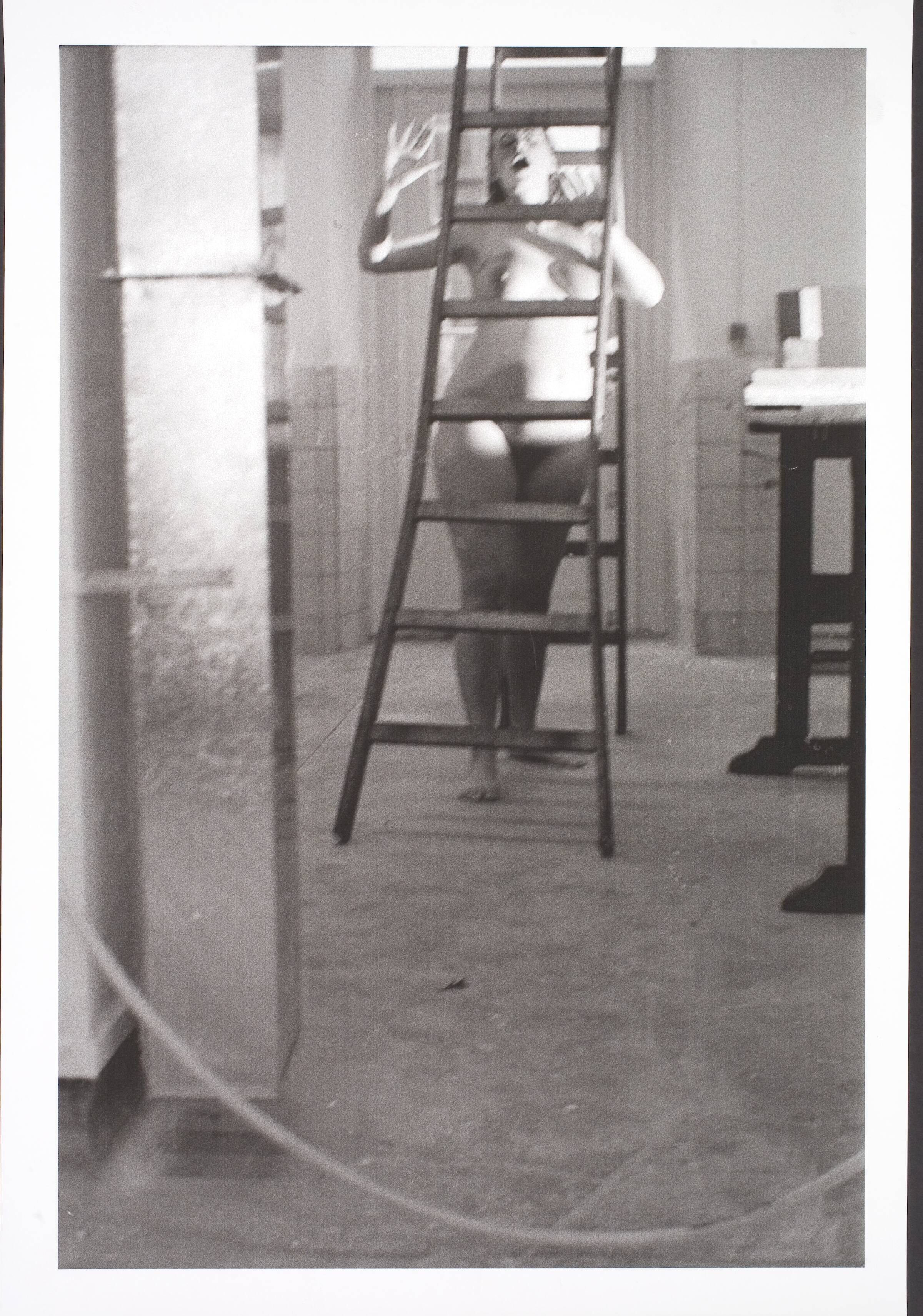 Omstændigheder, Kirsten Justesen, 1973