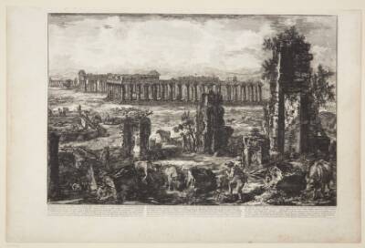 Ruinerne af bymuren i den antikke by Paestum [...]